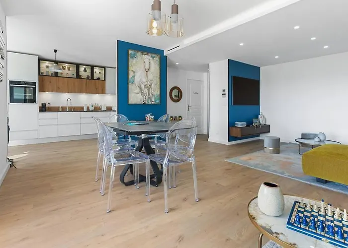 Appt 120m2 Vue 2 Min Du Centre Apartament *