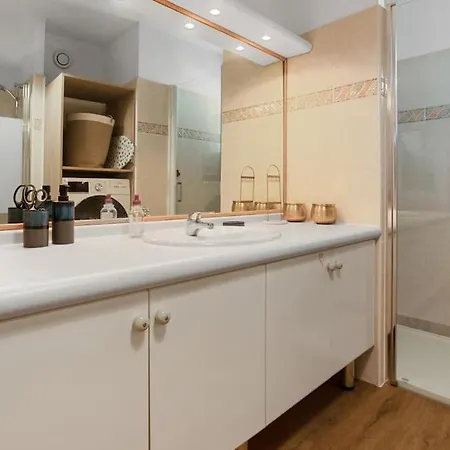 Appt 120m2 Vue 2 Min Du Centre דירה